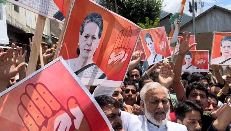 ED summon to Sonia Gandhi cheap vendetta politics: Saroori