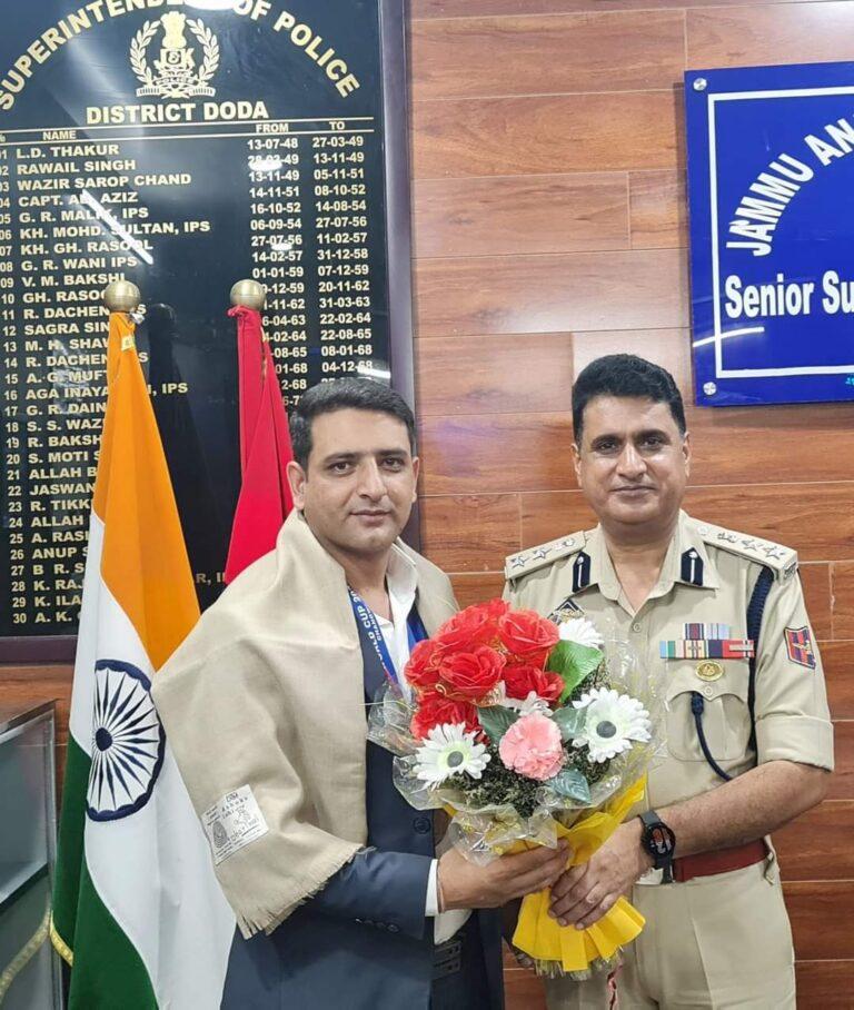 Today felicitated International Olympian Shooter Sh. Chain Singh for wining Silver Medal in 50M Rifle 3 Position Team Event at #ISSFWORLDCUP2022 in South Korea.