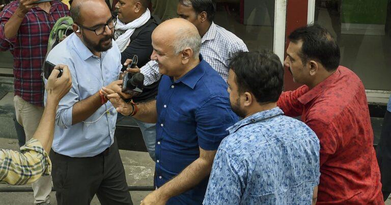 Excise policy case | CBI officials search Sisodia’s bank locker in Ghaziabad