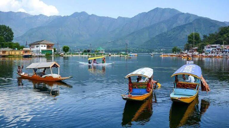 Dry weather with partly cloudy sky likely in J&K