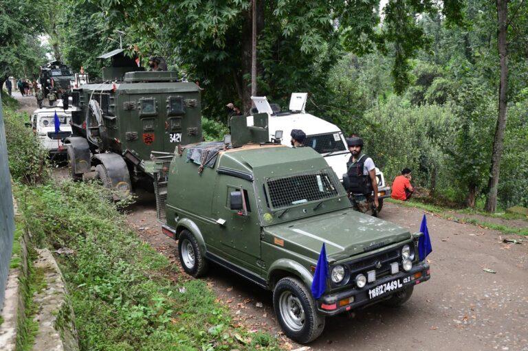 Terrorists Lob Grenades At Security Forces, Escape Cordon In Shopian