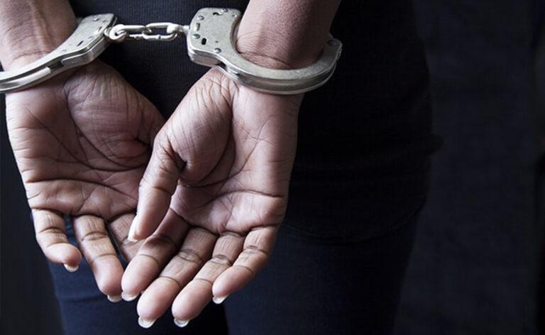Tehsildar, his clerk arrested while accepting ₹ 1.20 lakh bribe in Panthachowk Srinagar: ACB