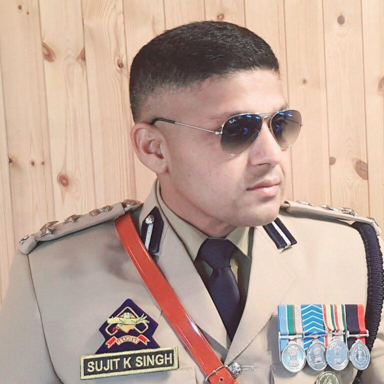 DIG Sujit Kumar, SSP Rakesh Balwal awarded DG CRPF’s commendation disc and certificate