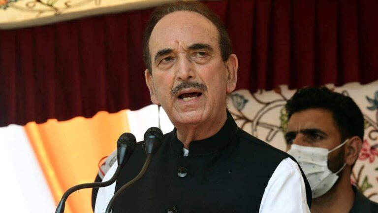 Ghulam Nabi Azad appeals to terrorists to shun path of violence