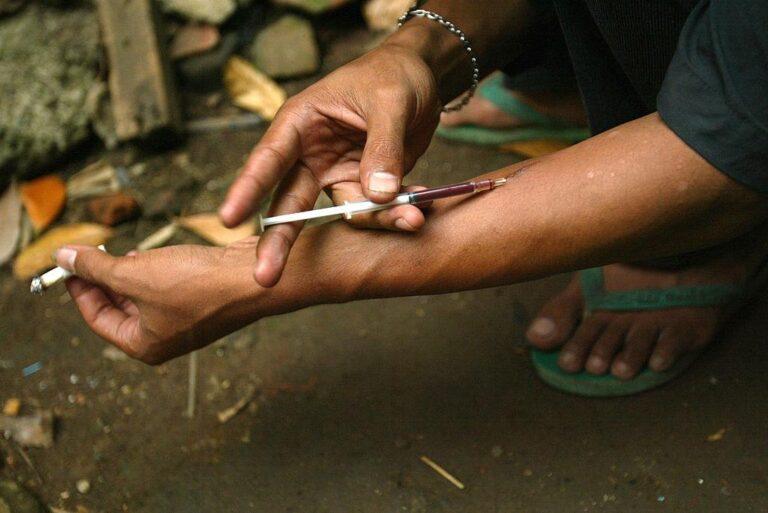 Amid drug menace, J-K witnesses swooping 35 percent rise