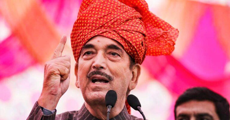 Azad pays tribute to Maharaja Hari Singh on his birth anniversary
