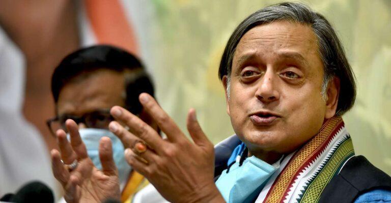 Gandhi family has no issues with me contesting for party chief: Tharoor