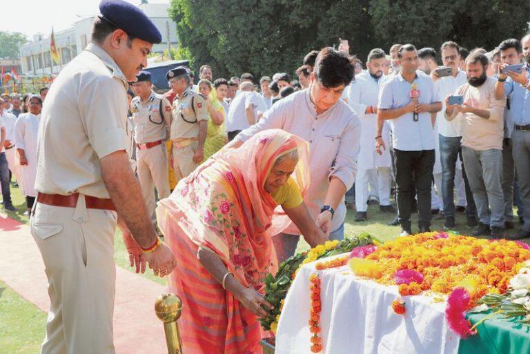 Domestic help confesses to murdering DGP Lohia