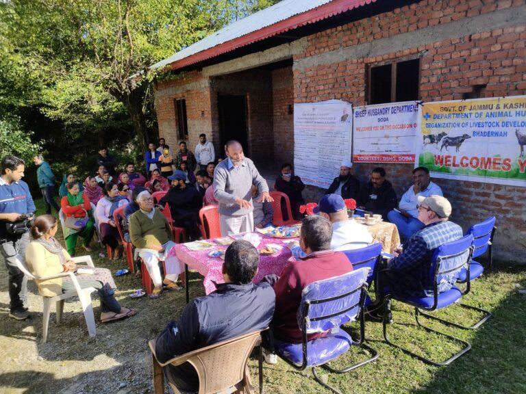 Jan Abhiyan;Animal Husbandry Department hold integrated awareness camp in Bhadarwah