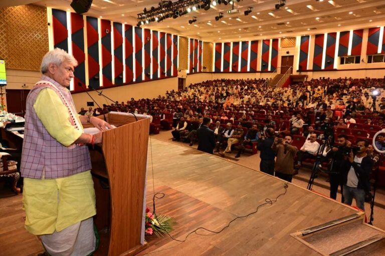 Meritorious Students Award: Govt making effective interventions to achieve ‘education for all’ goal: LG Sinha