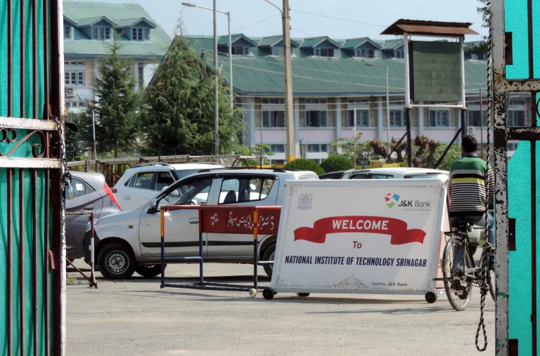 J&K | Scuffle between two student groups in NIT Srinagar, five injured