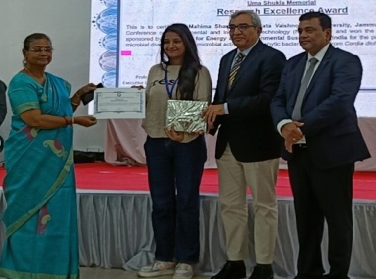 SMVDU Research Student bags best paper award in national conference at Kanpur