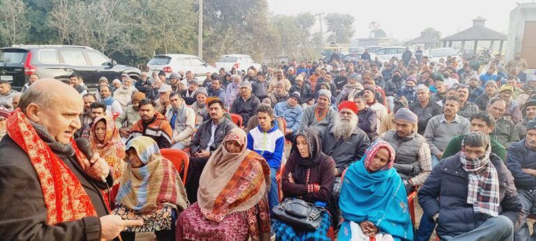 Tara Chand asks PM to have referendum on restoration of Article 370 & 35A in J&K