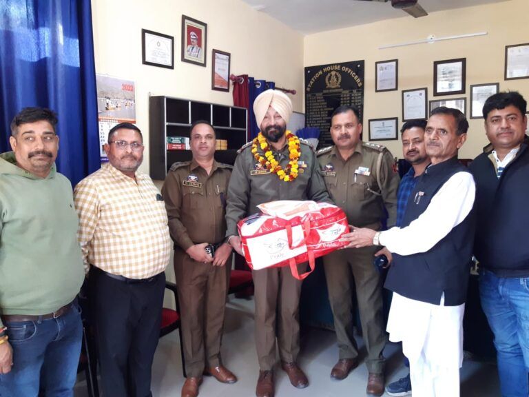 Warm sendoff accorded to SHO IP Singh on his transfer