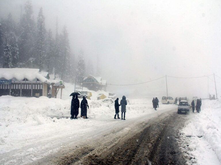 Sub-zero temperatures unabated in Kashmir, Pahalgam coldest at minus 5.6°C