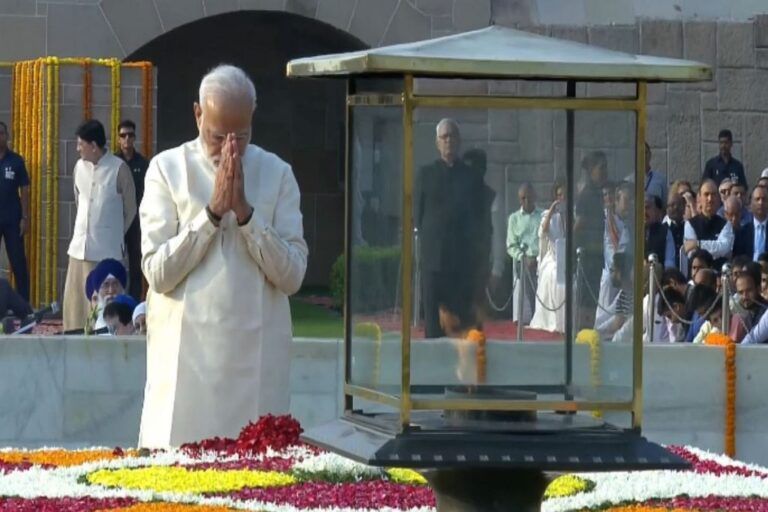 PM Modi, Amit Shah pay tributes to Mahatma Gandhi on Martyrs’ Day