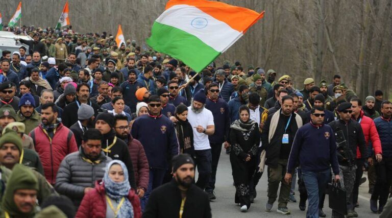 Mehbooba, Priyanka join Rahul Gandhi’s Bharat Jodo Yatra in Jammu and Kashmir
