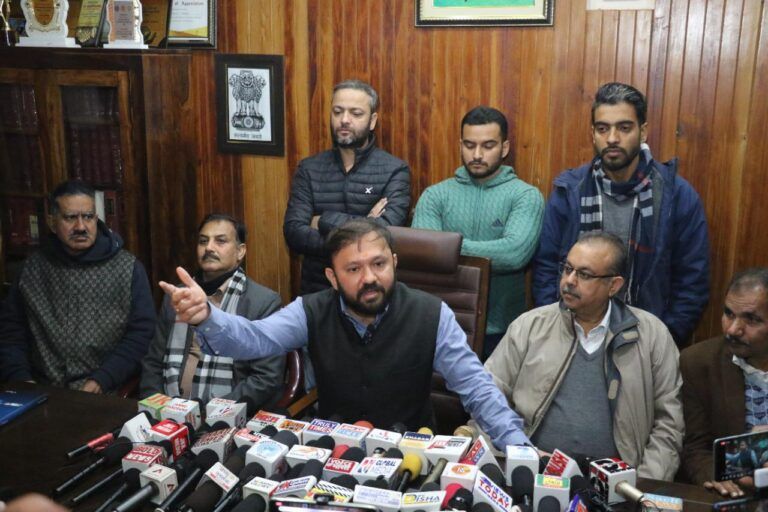IkKJutt Jammu Party launches “Alag Jammu Rajya Sthapna Sankalp Yatra” from Katra: