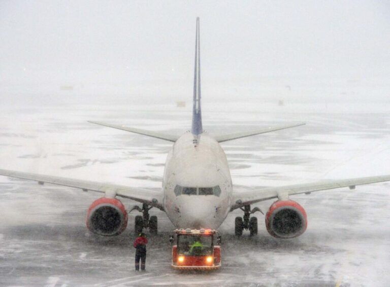 Flight operations hit by snowfall, low visibility at Srinagar airport