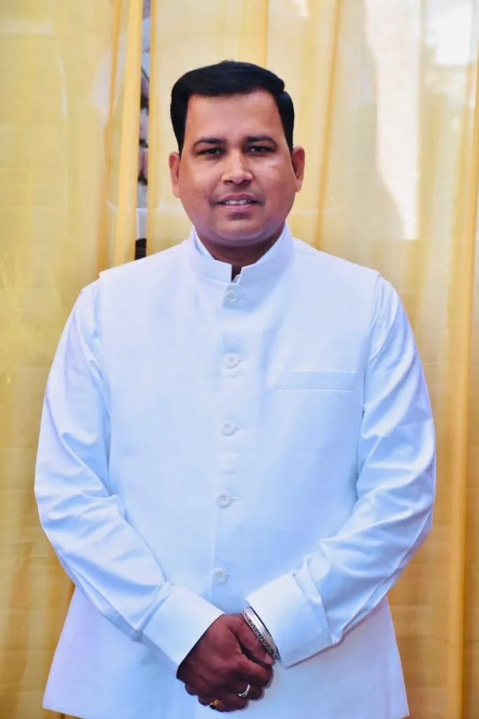 Admission to children in government schools without TC: Amit Kapoor