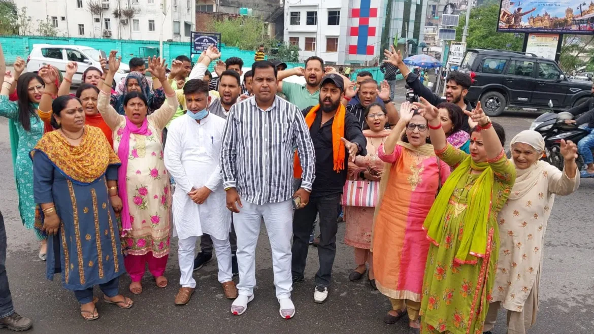 KC should apologize to the cancer-stricken mother of the student who was expelled from the school. Principal of International School: Amit Kapoor