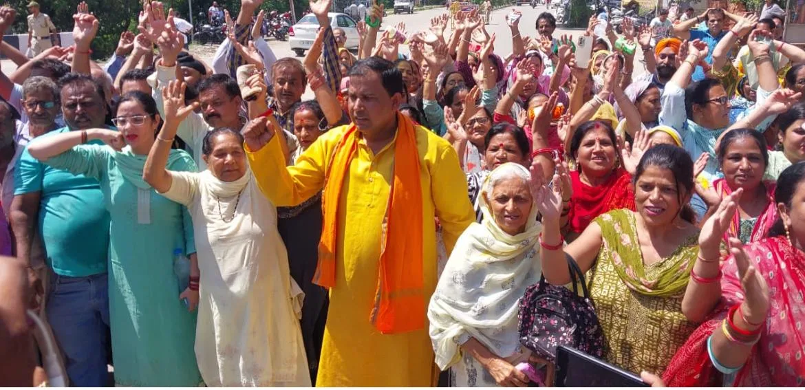 4bb3679f-74c5-422e-bb7b-a1f0bae8361d