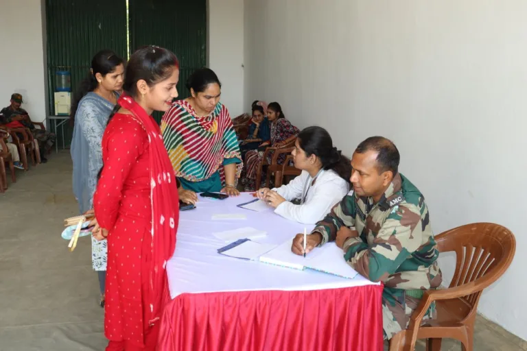 Govt. Ayurvedic Medical College Conducts Free Medical Camp for Army Personnel at RLT Vihar, Akhnoor