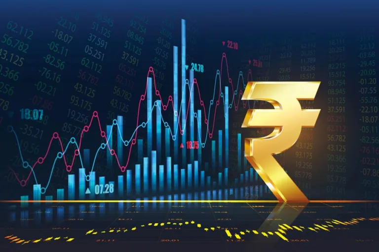Rupee Steady at 84.07 Against US Dollar in Early Trading