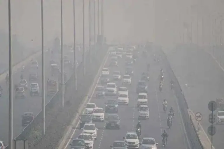 Shift to Renewable Energy and Public Transport Essential to Combat Air Pollution: Ramesh
