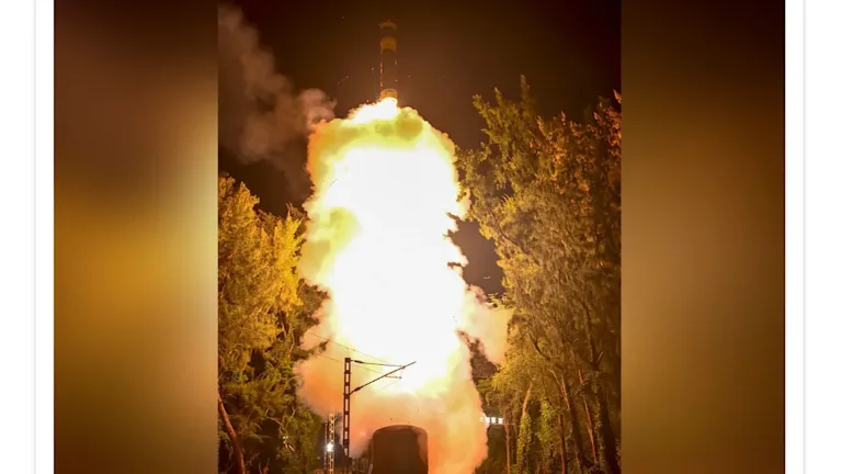 DRDO Launches Agni-Prime Missile from Rail-Based Mobile System