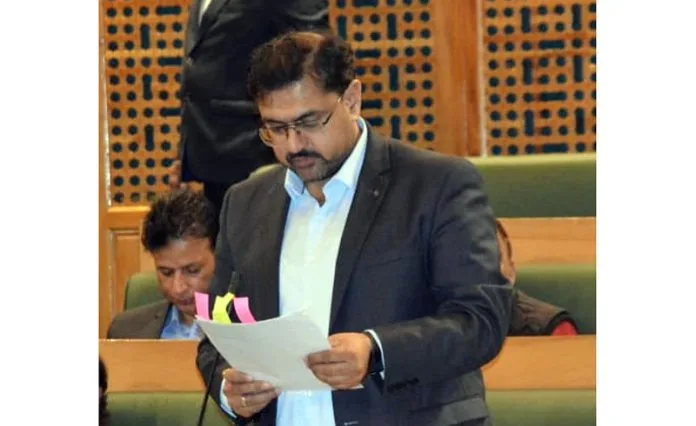 WhatsApp Image 2025-10-28 at 3.21.12 PM Minister Satish Sharma addressing the Legislative Assembly