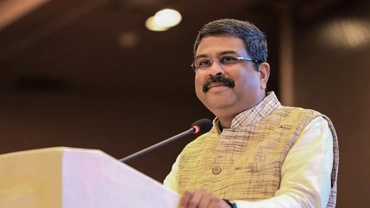 Congress Accuses Modi Government of ‘Communalising Education’, Demands Reopening of SMVD Medical College