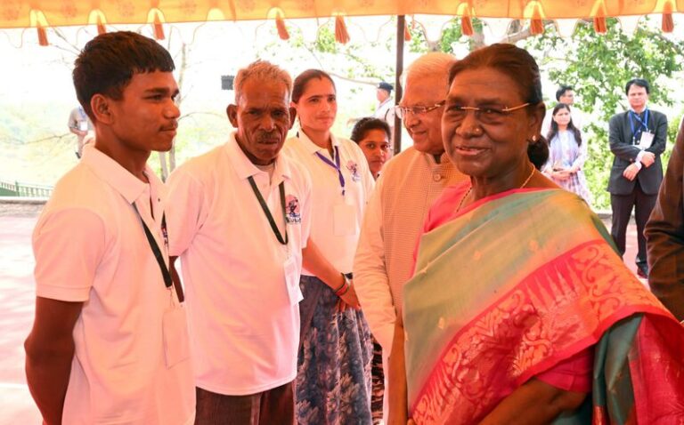 President Murmu Visits Kuno National Park, Reviews India’s Cheetah Reintroduction Project