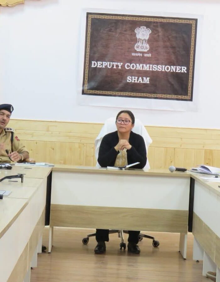 Deputy Commissioner, Sham Chairs Meeting to Review Preparations for 80th Independence Day Celebrations