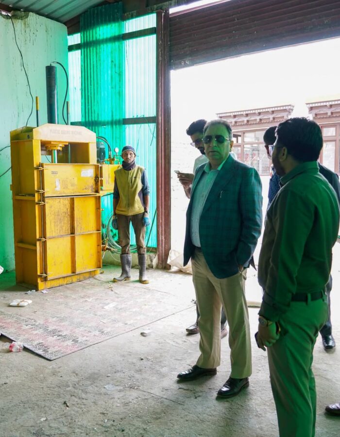Chief Secretary inspects Solid Resource Management Centres at Solar Colony, Thiksay, Kharu and Chuchot Yokma