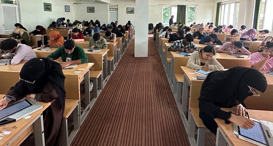 SKUAST-K becomes Kashmir’s first University to hold fully Paperless PG Semester Exam