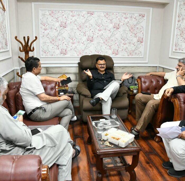 Javed Rana assures swift action on issues raised by MLA’s, contractors