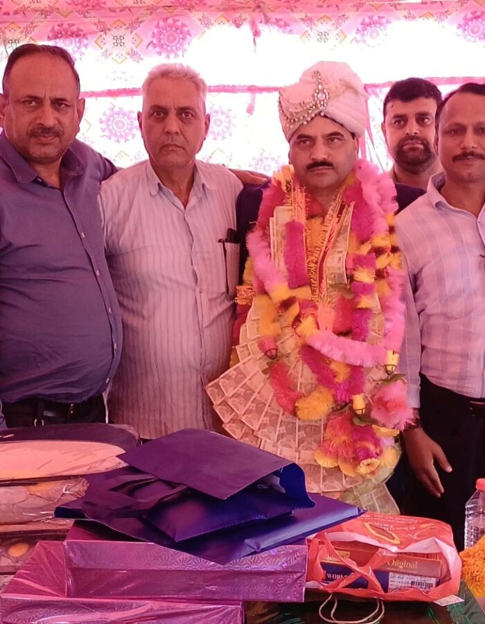 PDD Bhaderwah Bids Farewell to Technician-I Imtiaz Ahmed Kelu