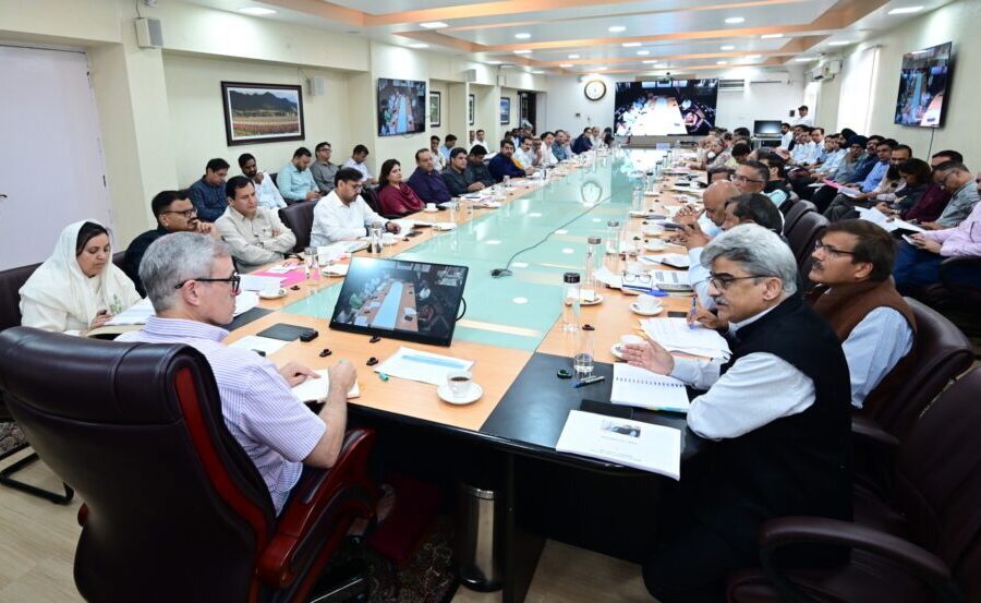 CM Omar Abdullah directs departments to accelerate CAPEX expenditure, ensure timely utilization of funds