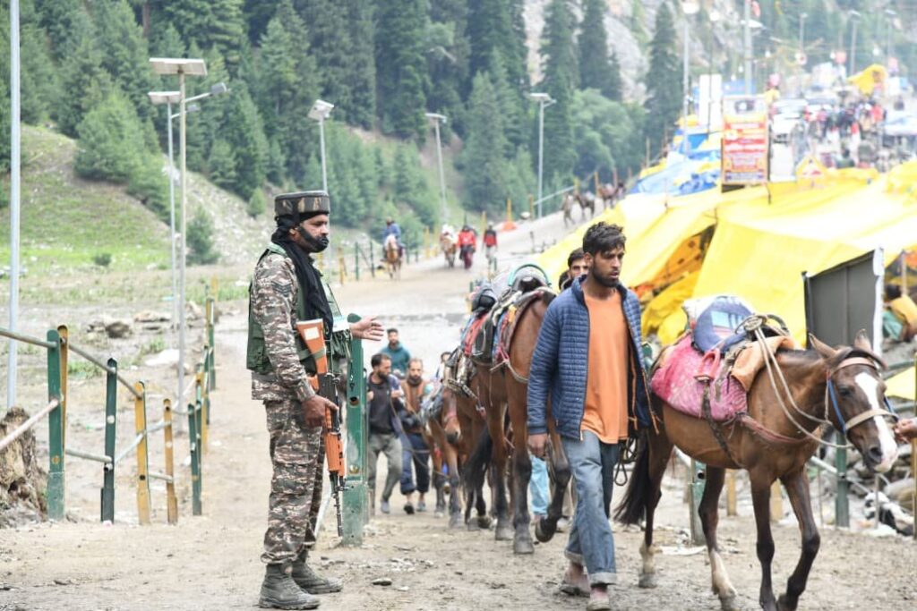 Amarnath Yatra pilgrims departing for Baltal camp