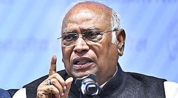 Kharge remembers ex-PM Manmohan Singh for landmark economic reforms on his birth anniversary