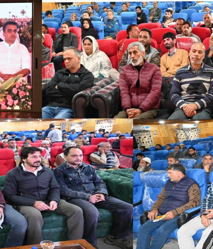 Farmers participate in District-Level Programme marking release of 24th Instalment of PM-KISAN at Kulgam