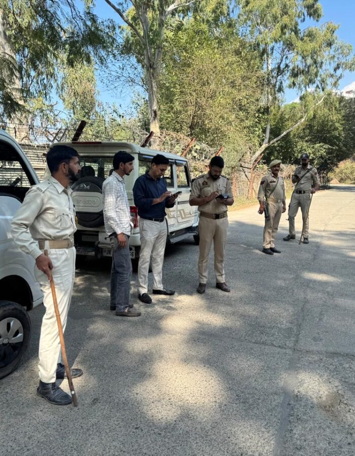 MVD intensifies enforcement drive in Rajouri district; ARTO suspends 8 DLs