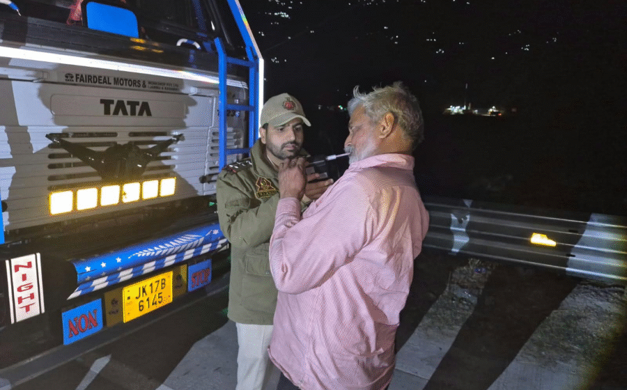 DODA TRANSPORT DEPARTMENT TAKES ACTION AGAINST DRUNK DRIVING AT KHELLANI; FIVE CHALLANS ISSUED