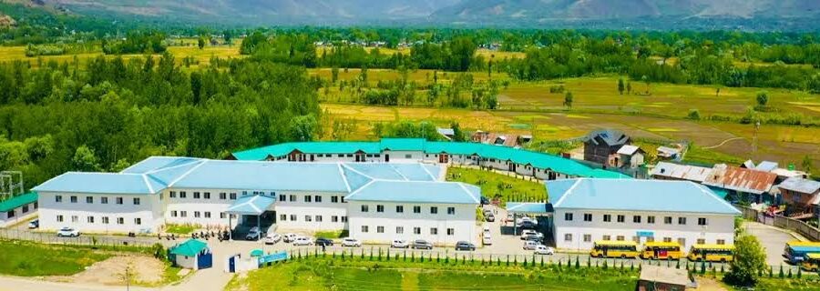 CU Kashmir Takes Administrative Action Against Chemistry HoD, Attaches Him Pending Enquiry